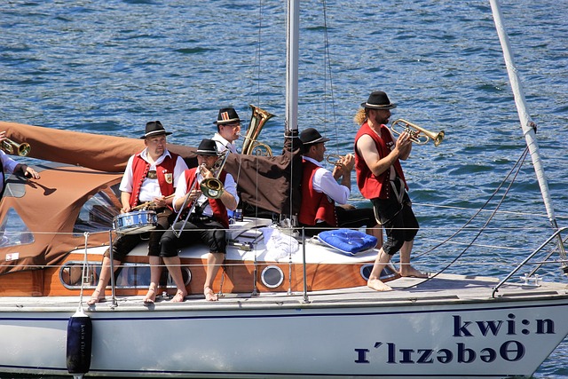 通过在俱乐 通过在俱乐